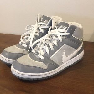 Men’s Nike High Top Sneakers 9